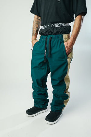 
                  
                    Load image into Gallery viewer, Baseline Trackpants - Combat Khaki
                  
                