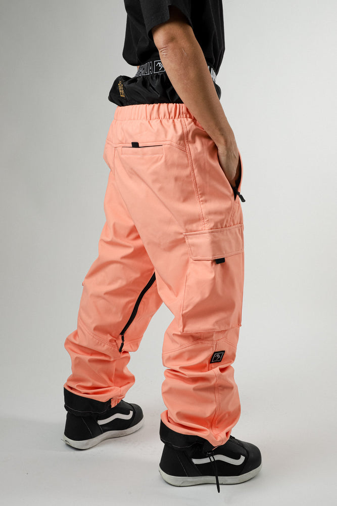 
                  
                    Load image into Gallery viewer, Peach ladies snowpants
                  
                