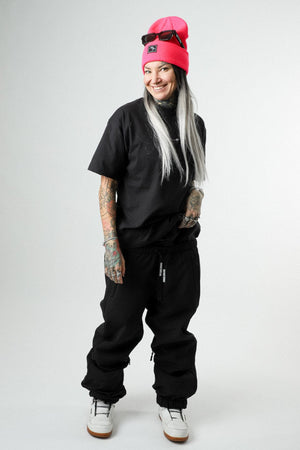 
                  
                    Load image into Gallery viewer, Black waterproof snowpants
                  
                