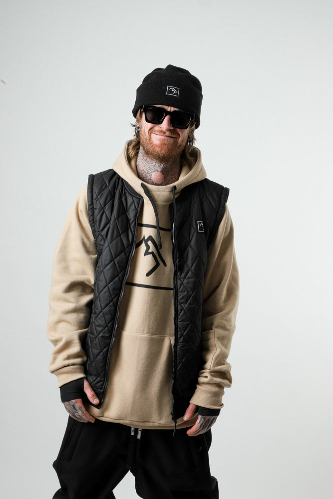 
                  
                    Load image into Gallery viewer, Quilted Gillet - Black
                  
                