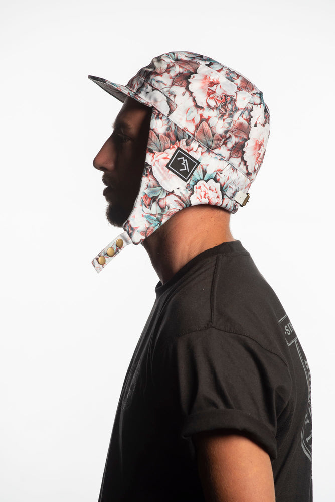 Floral waterproof snowboarding cap