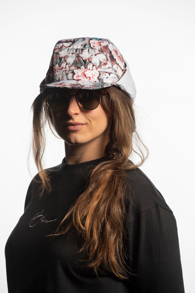 Floral waterproof snowboarding cap